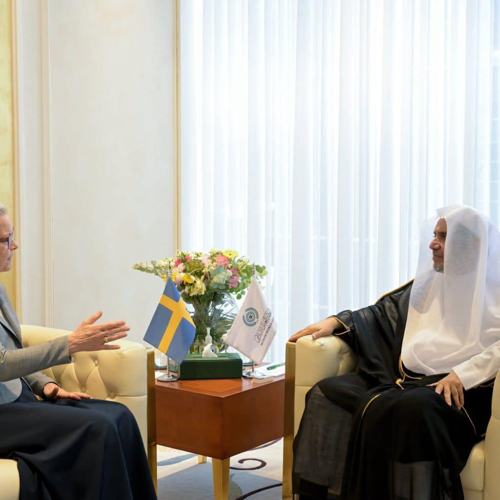 šejh dr. Muhamed El-Isa, primio je danas popodne u svome uredu u Rijadu Nj. E. ambasadoricu Kraljevine Švedske